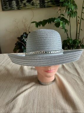 Chic Metallic Silver Straw Hat with Crystal Rhinestone Band